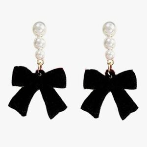 Velvet Black Bow Faux Pearl Earrings